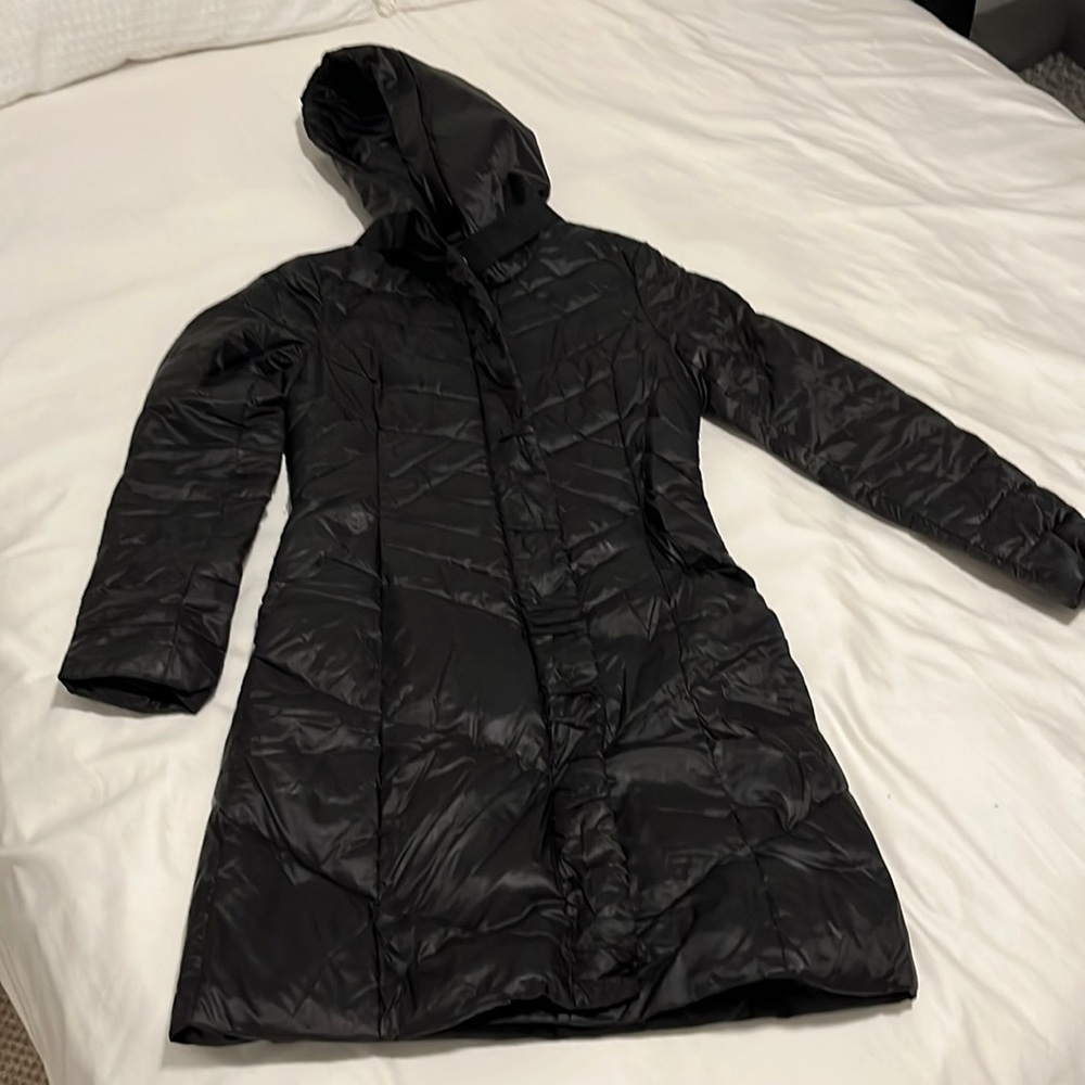 Tahari winter puff jacket